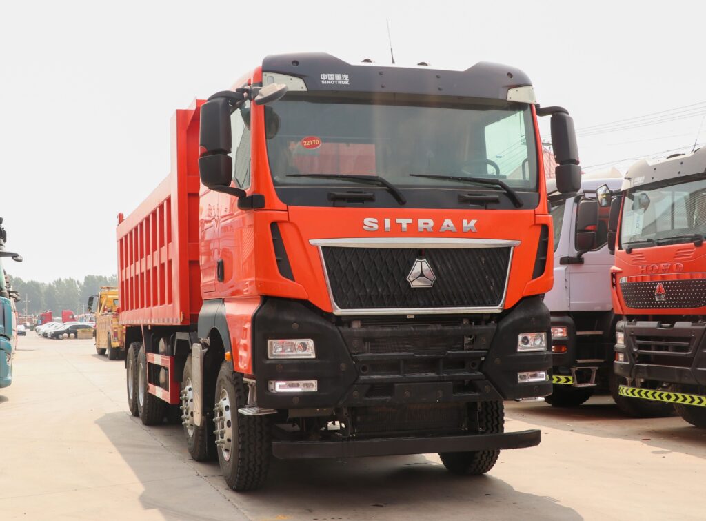 Sitrak 8x4 dump trucks for sale in china